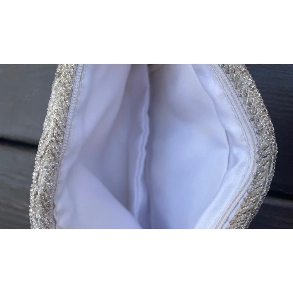 Vintage Walborg Beaded Clutch Bag Silver‎ White Iridescent Evening Zipper Pouch
